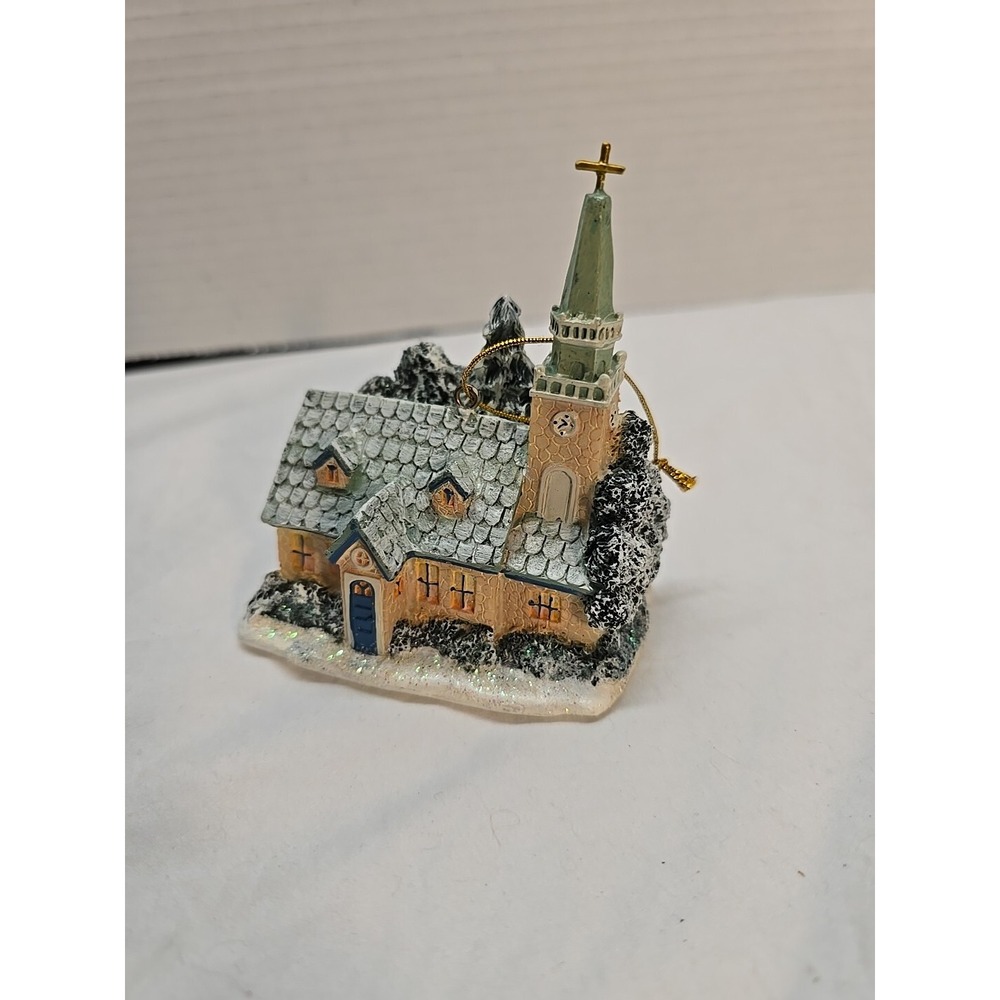 Thomas Kinkade‎ Dogwood Chapel Village Ornament 309903 Kurt S Adler 2004